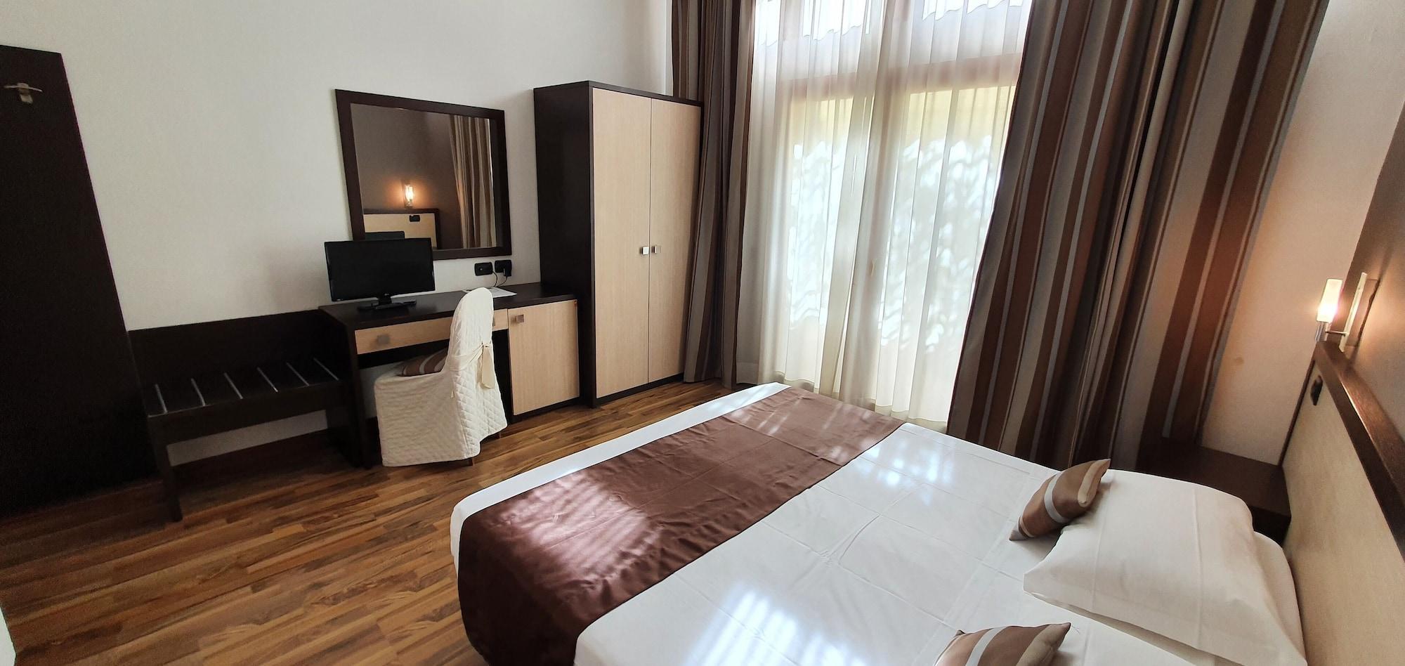 Hotel Carignano